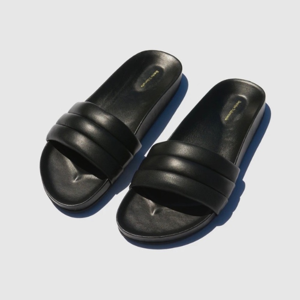 Beatrice Valenzuela Black MonoColor Sandal